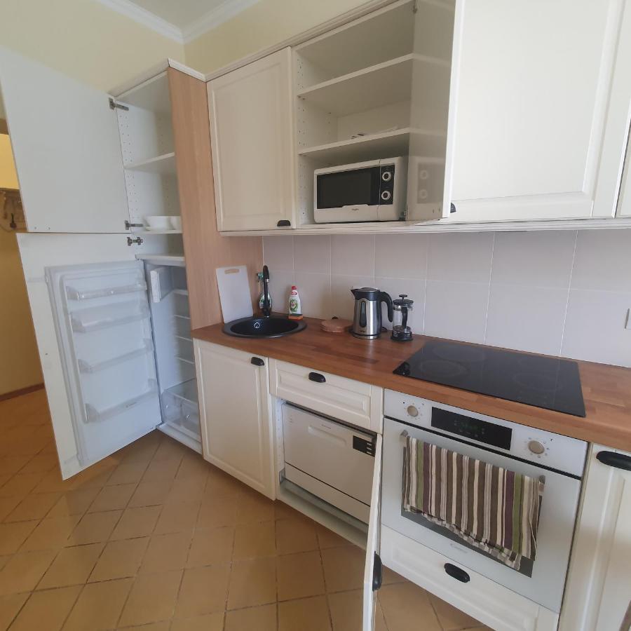 Hot Riga Ernestines Iela 7-1 Enjoy The Feel Of Home And History! Екстериор снимка