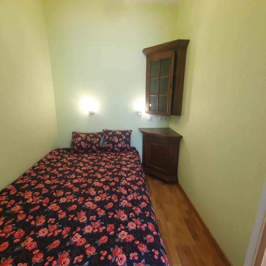 Hot Riga Ernestines Iela 7-1 Enjoy The Feel Of Home And History! Екстериор снимка