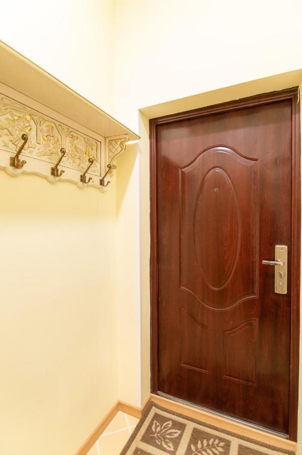 Hot Riga Ernestines Iela 7-1 Enjoy The Feel Of Home And History! Екстериор снимка